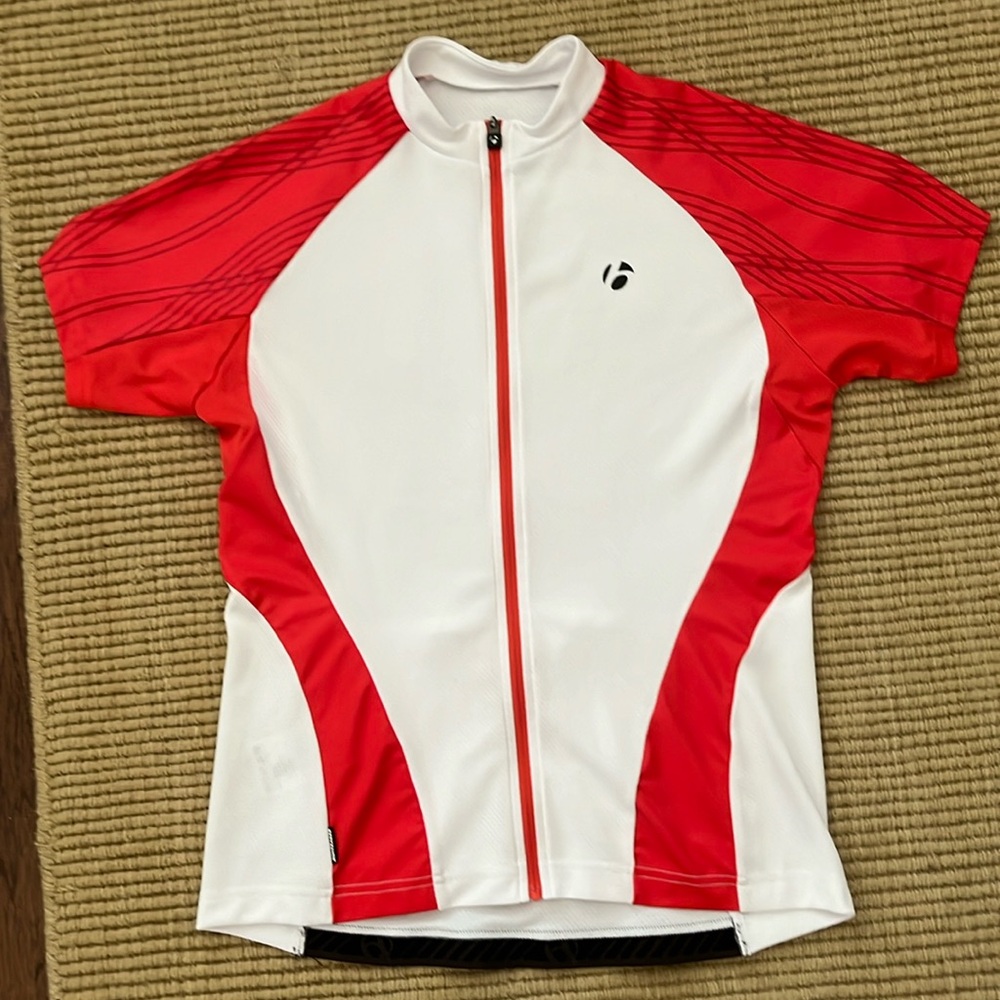 Bontrager cycle shirt.